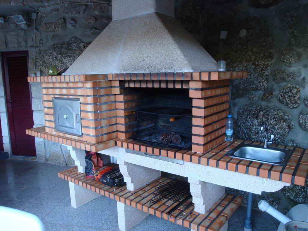 Villa Casa Da Ficheira Geres Esterno foto